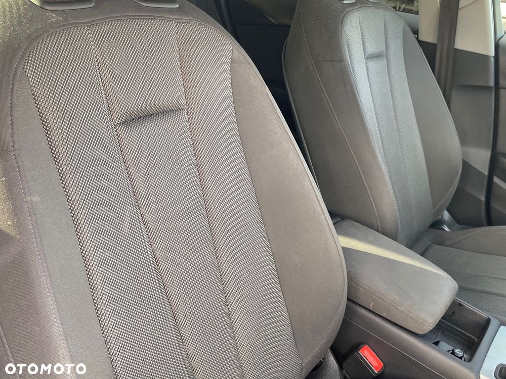 Audi A4 Avant 2.0 TDI S tronic - 22