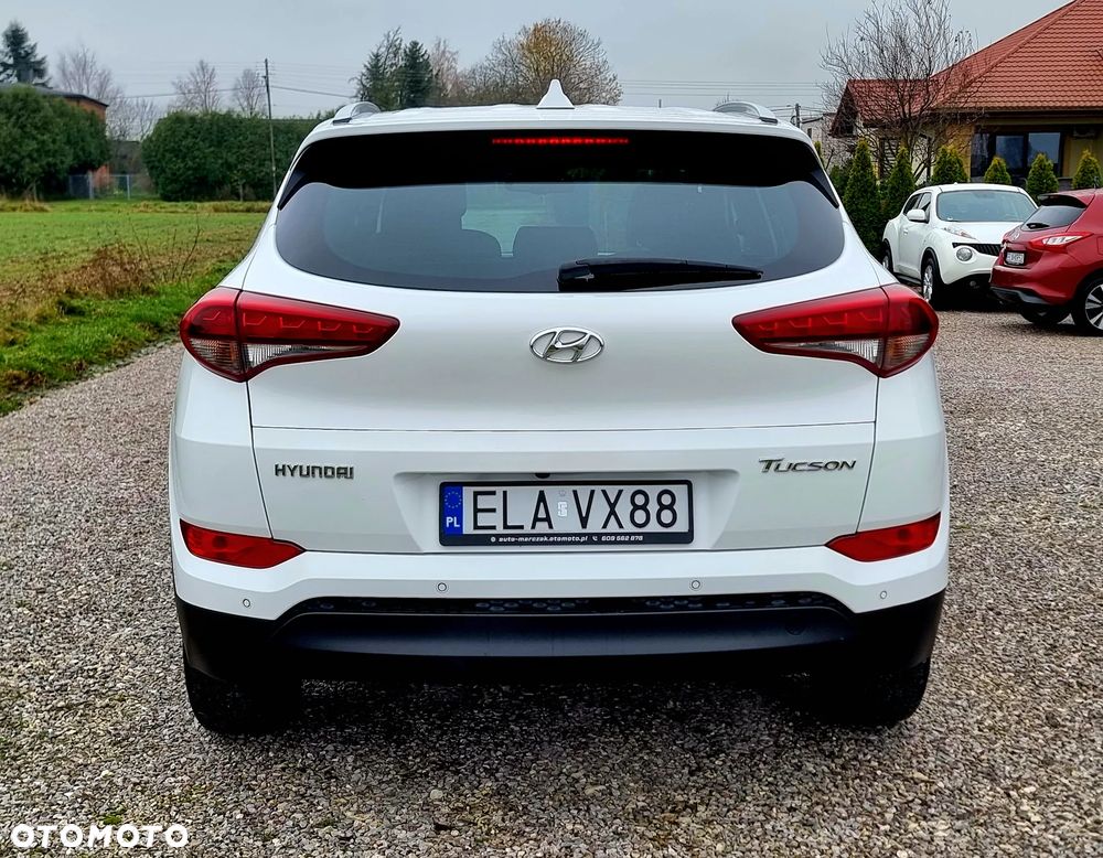 Hyundai Tucson blue 1.6 GDi 2WD Navi - 11