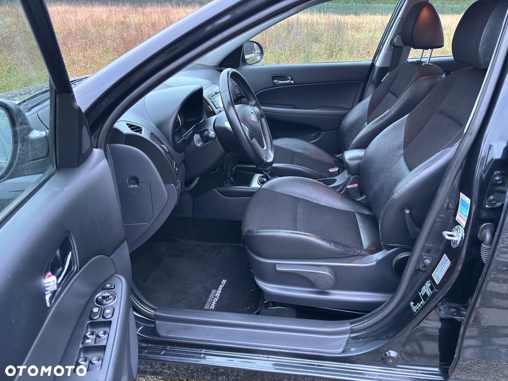 Hyundai i30 1.6 CRDI Edition Plus - 6