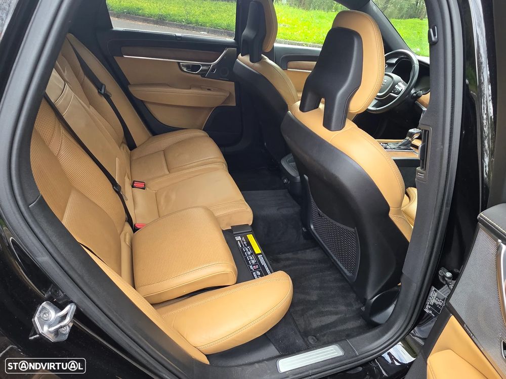 Volvo S90 2.0 D5 Inscription AWD Geartronic - 4