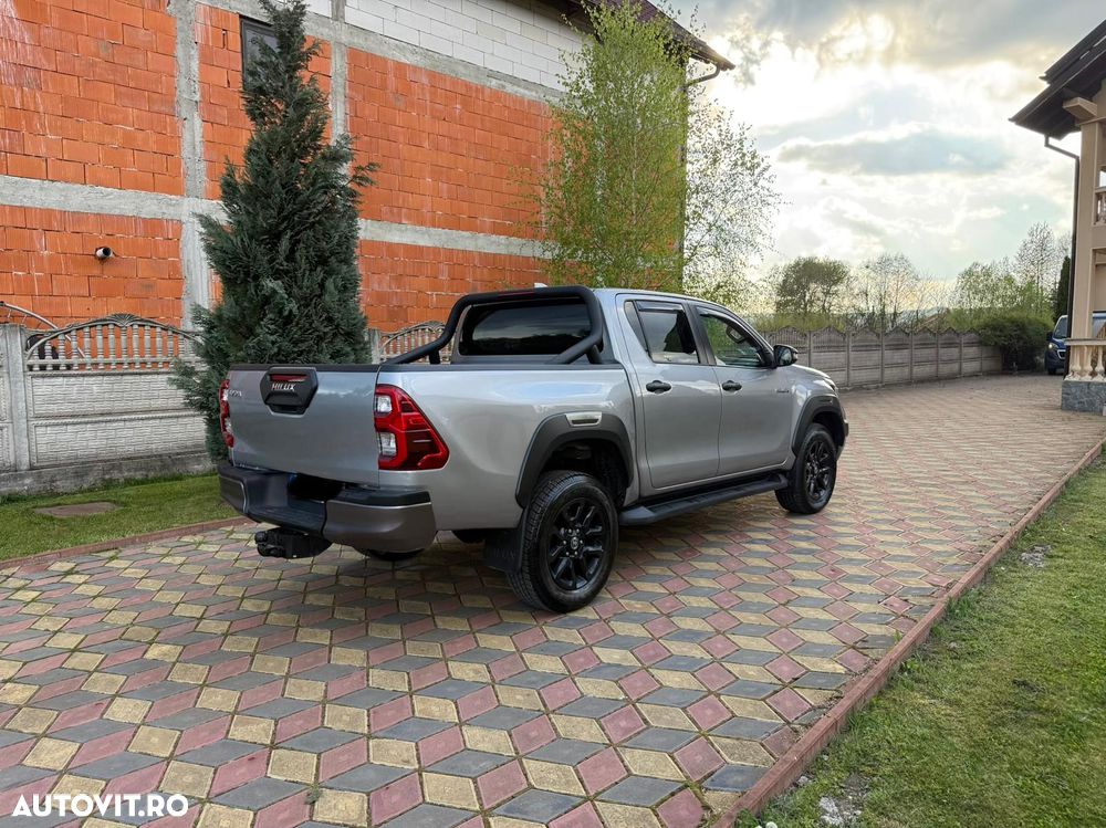 Toyota Hilux 2.8D 204CP 4x4 Double Cab AT Invincible - 6