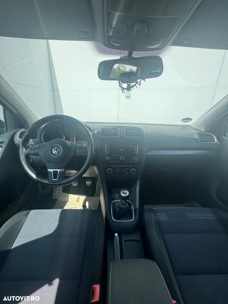 Volkswagen Golf 2.0 TDI DPF 4Motion Highline - 9