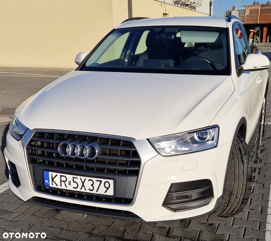Audi Q3 2016 photo 2
