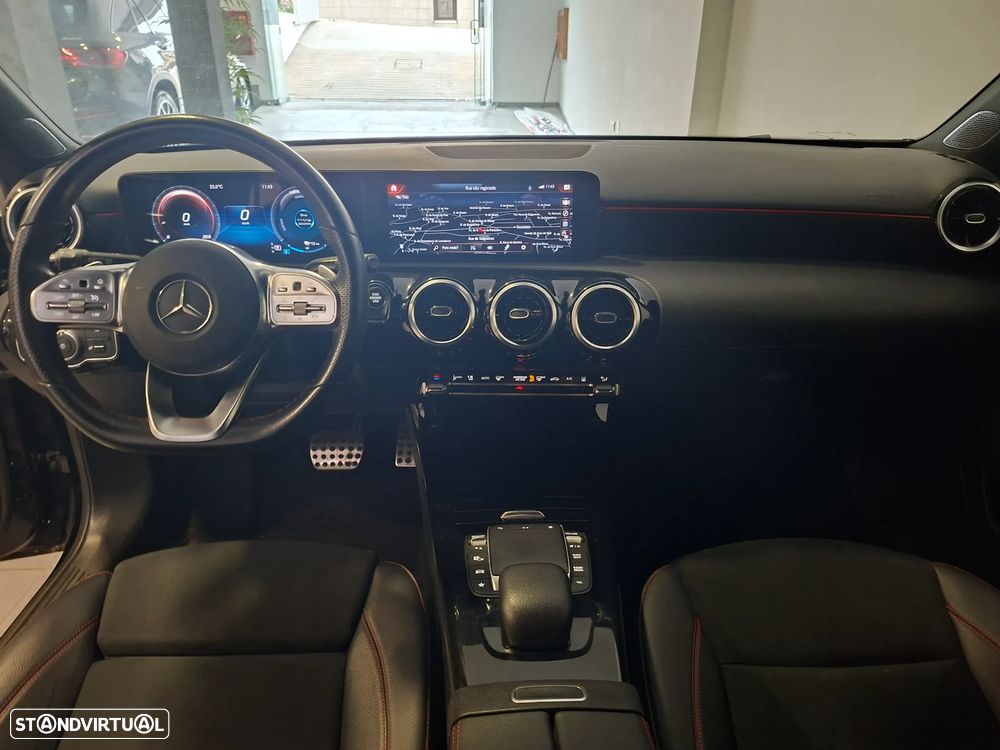 Mercedes-Benz A 250 e AMG Line - 8