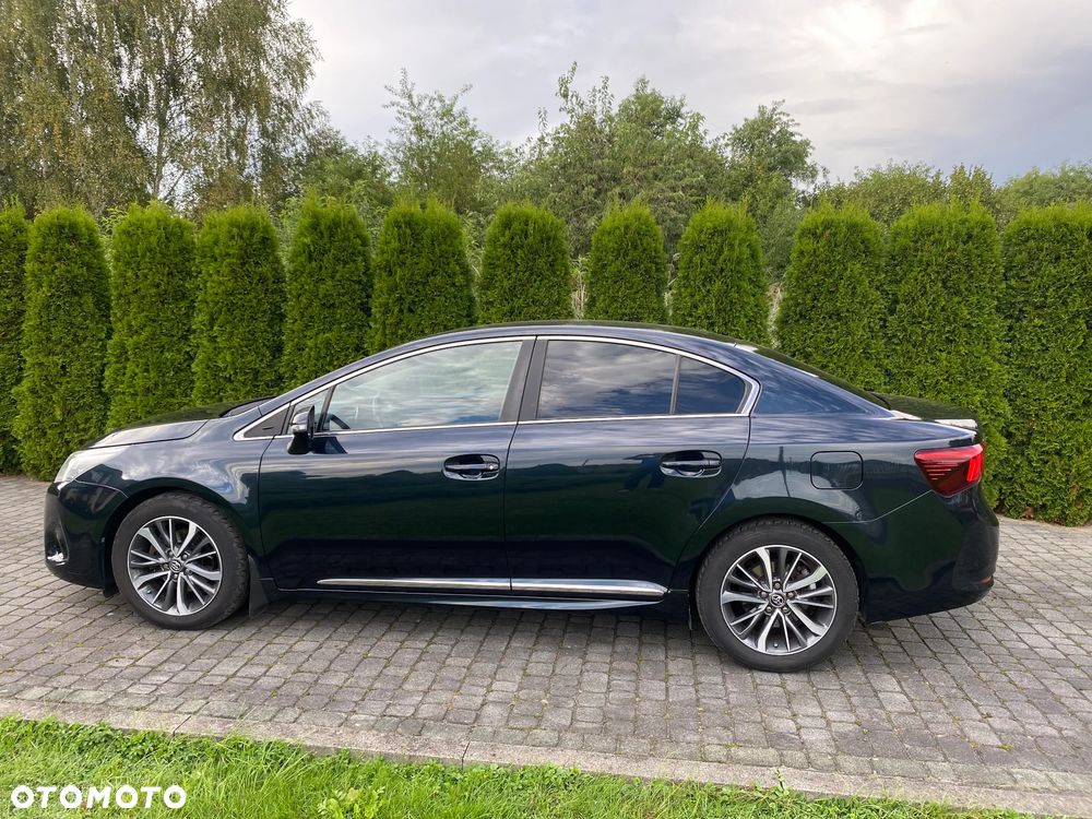 Toyota Avensis 2.0 Prestige MS - 12