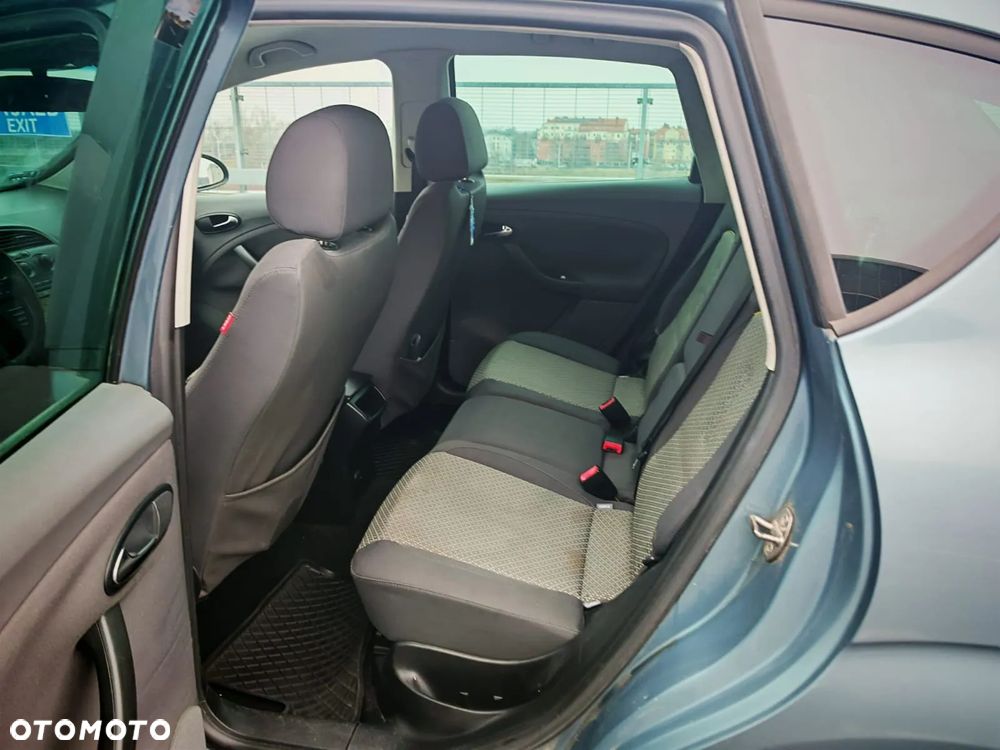 Seat Altea 1.6 Reference Comfort - 16