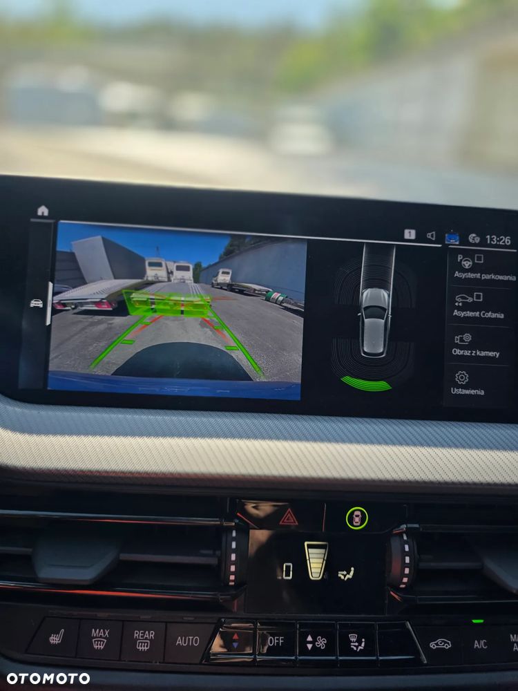 BMW Seria 1 - 27