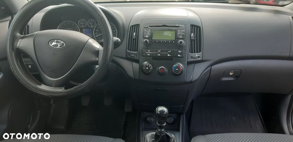 Hyundai i30 1.4 Classic - 8