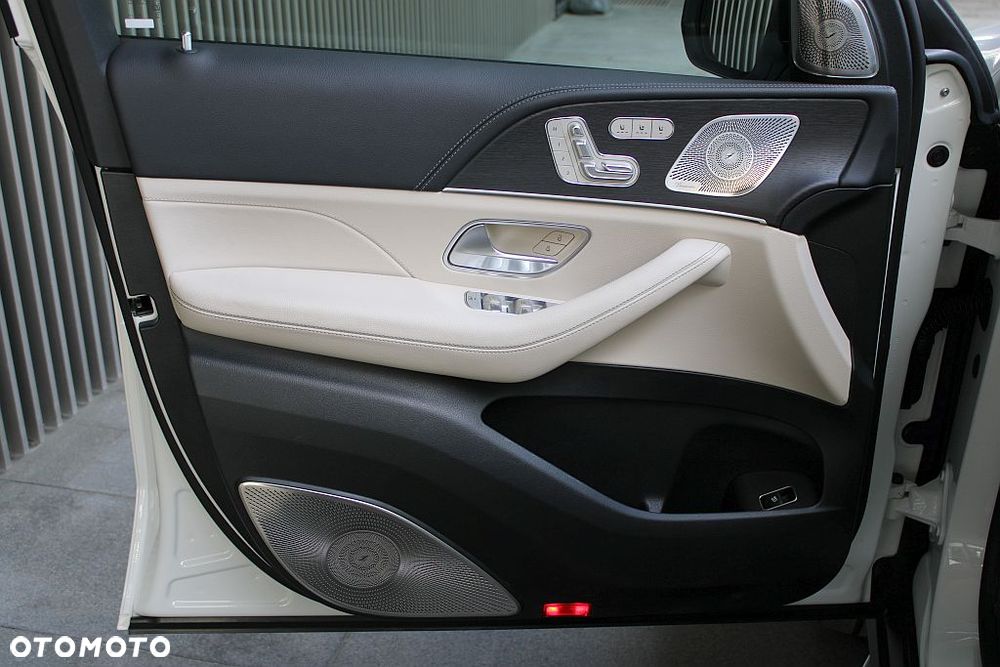 Mercedes-Benz GLS 450 d mHEV 4-Matic AMG Line - 33