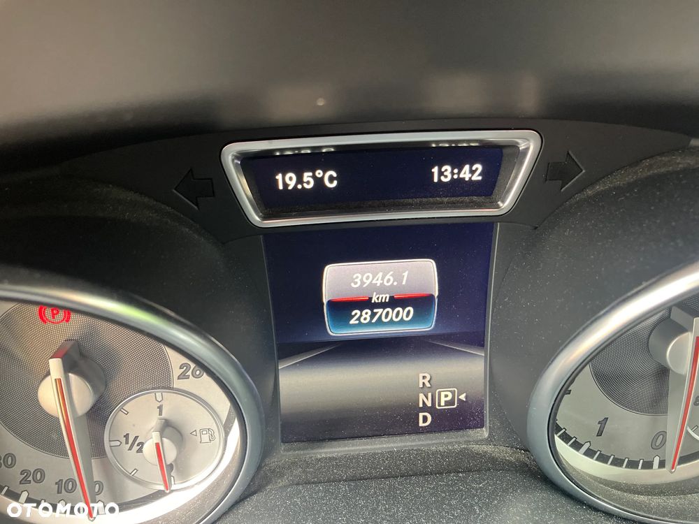 Mercedes-Benz GLA 250 4-Matic - 7