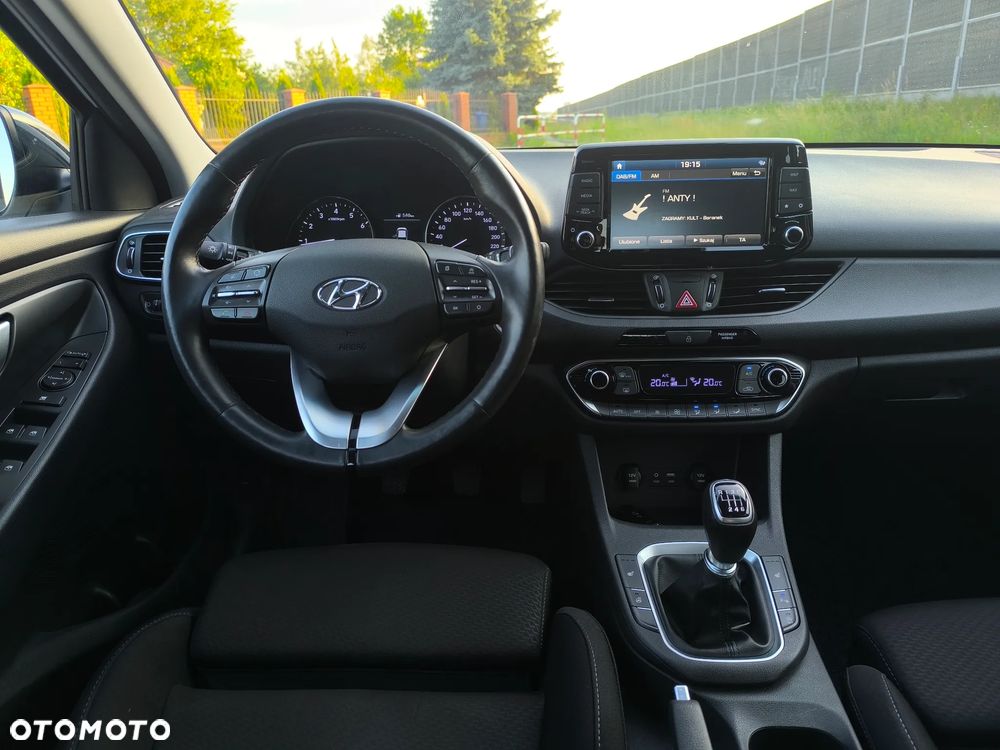 Hyundai i30 1.4 T-GDI Style - 16