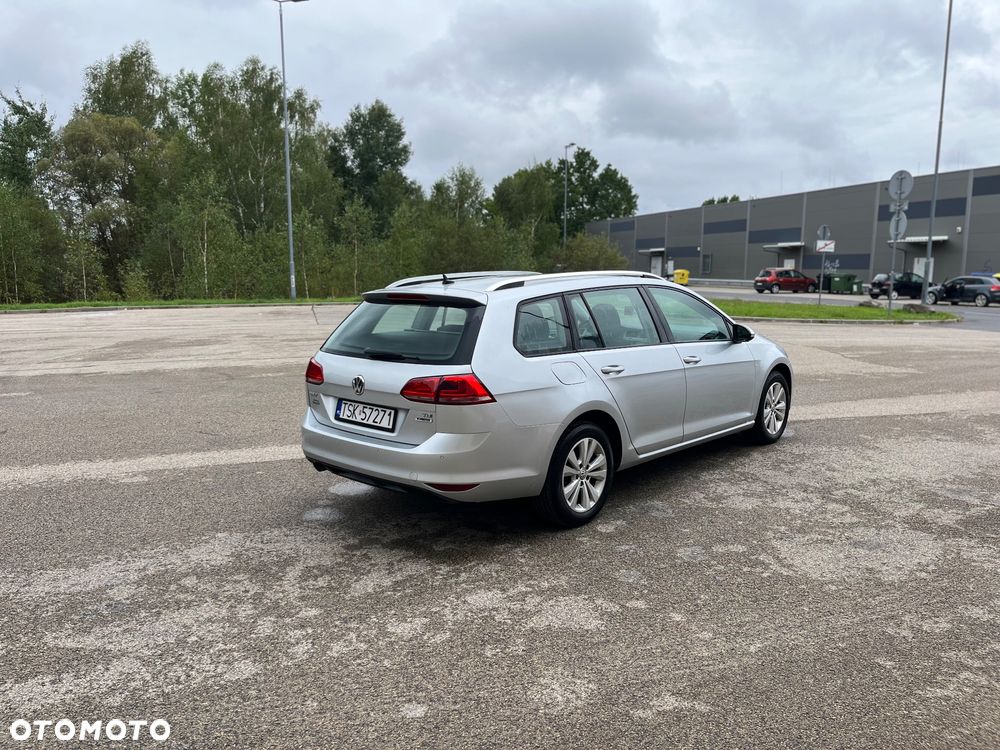 Volkswagen Golf Variant 1.6 TDI BlueMotion Technology DSG Trendline - 6