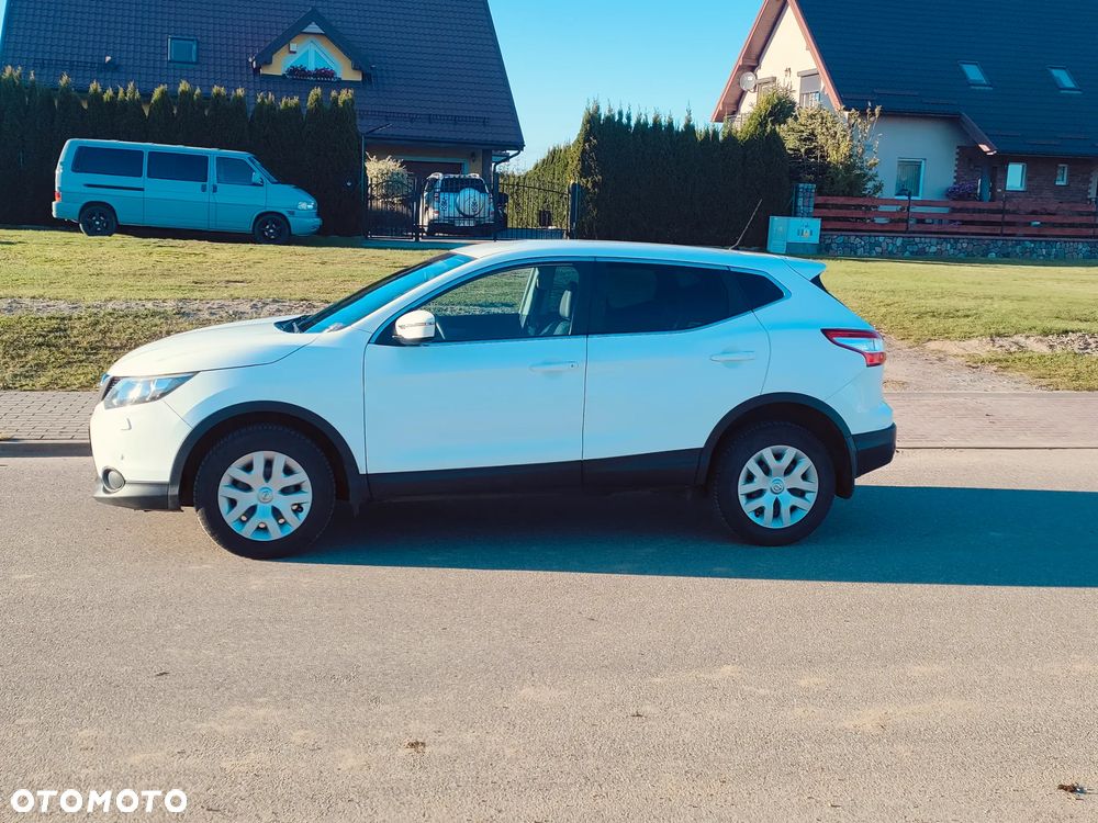 Nissan Qashqai 1.2 DIG-T Acenta Xtronic - 3
