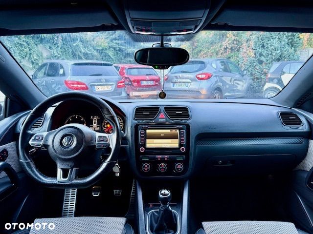 Volkswagen Scirocco 2.0 TDI - 26