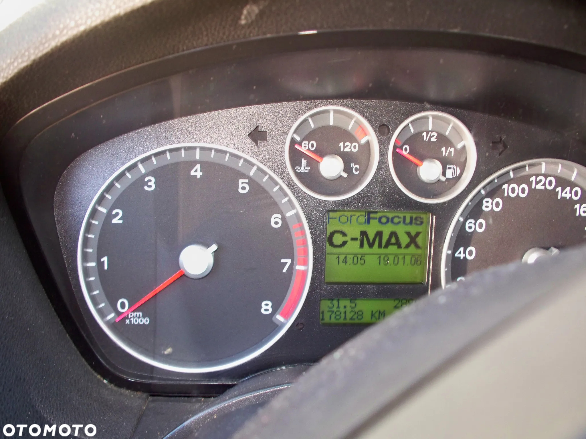 Ford C-MAX - 2