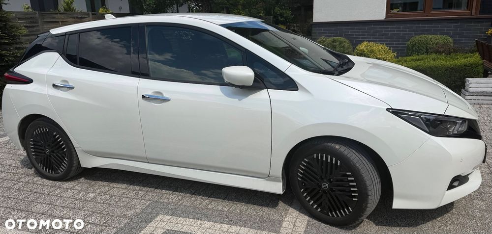 Nissan Leaf 40kWh N-Connecta - 3