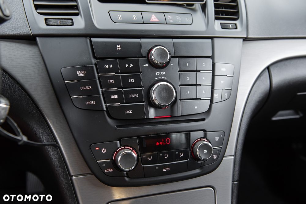 Opel Insignia - 21