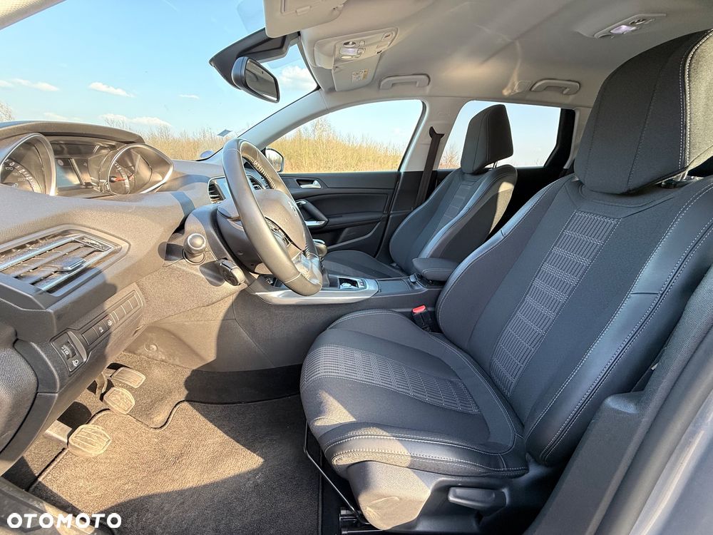 Peugeot 308 1.2 PureTech GPF Allure Pack S&S - 25