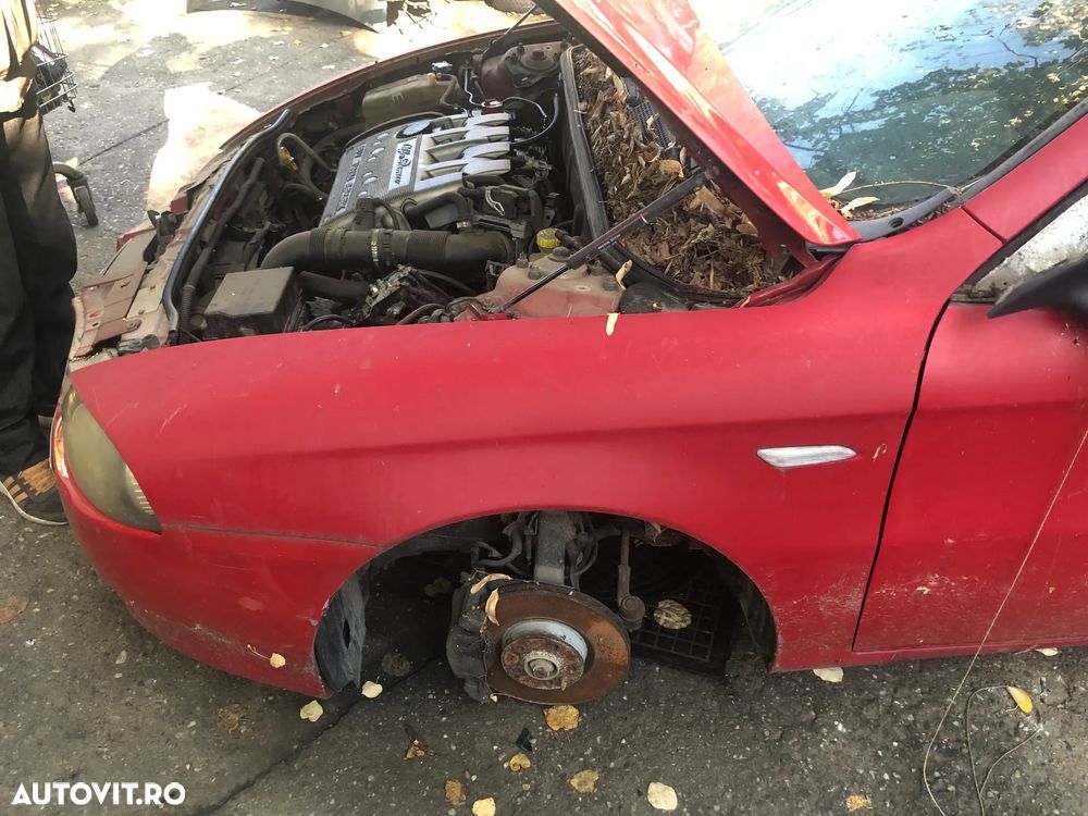 Aripa stanga/Aripa dreapta fata Alfa Romeo 147 rosu 2006 - 7
