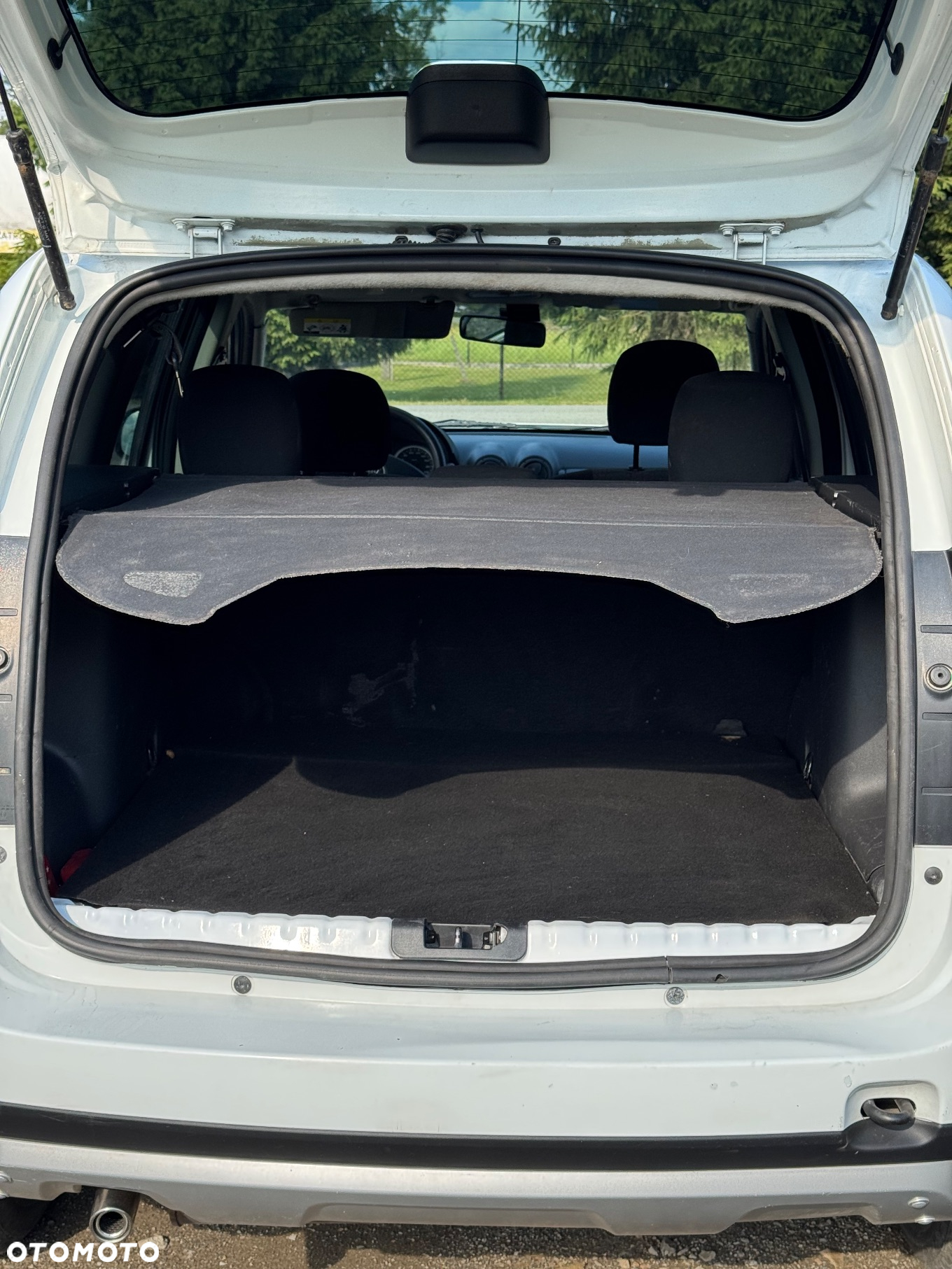Dacia Duster 1.6 16V 4x4 - 12