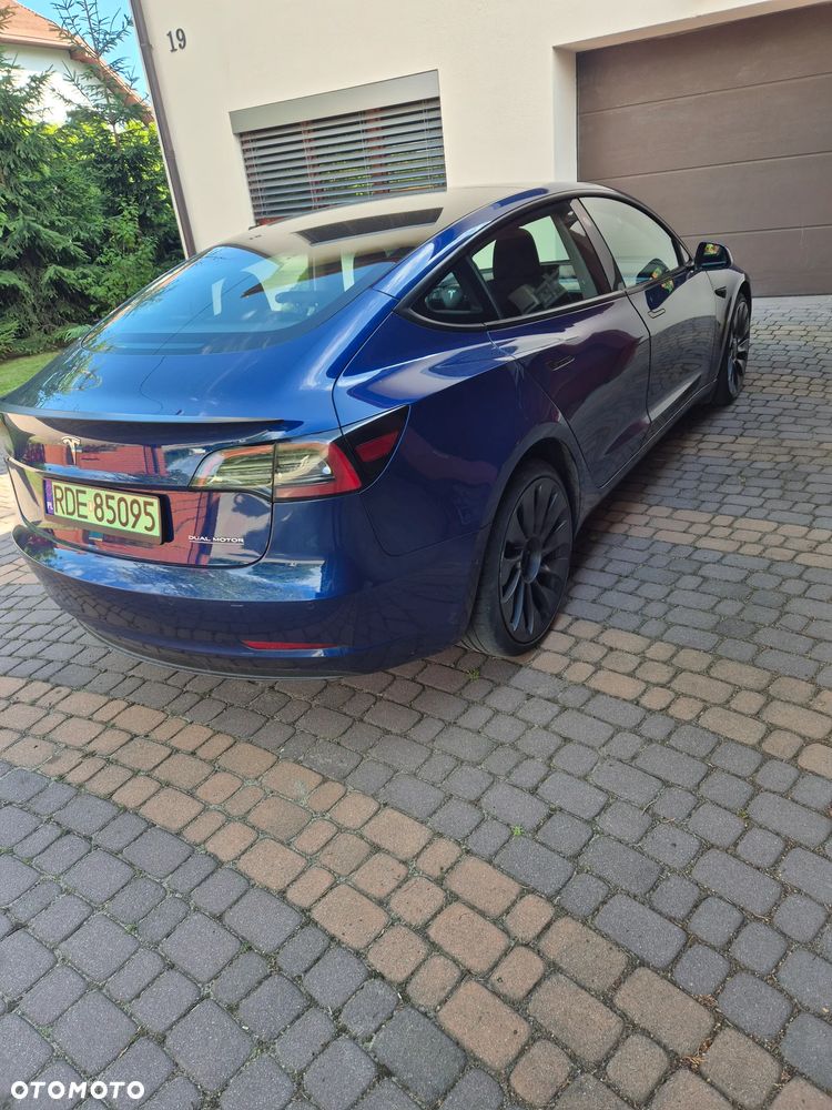 Tesla Model 3 Langstreckenbatterie Allradantrieb Dual Motor - 7