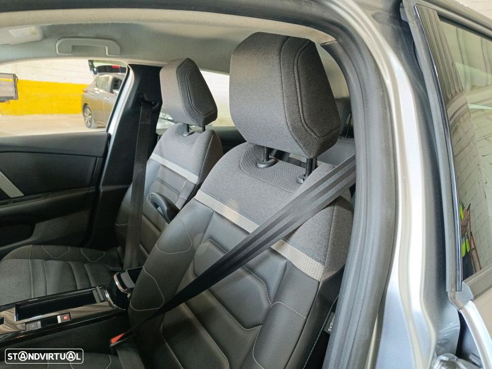 Citroën e-C4 50 kWh Plus - 6