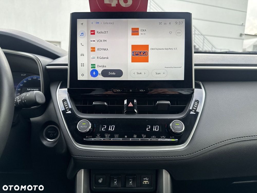 Toyota Corolla Cross 2.0 Hybrid Style - 24