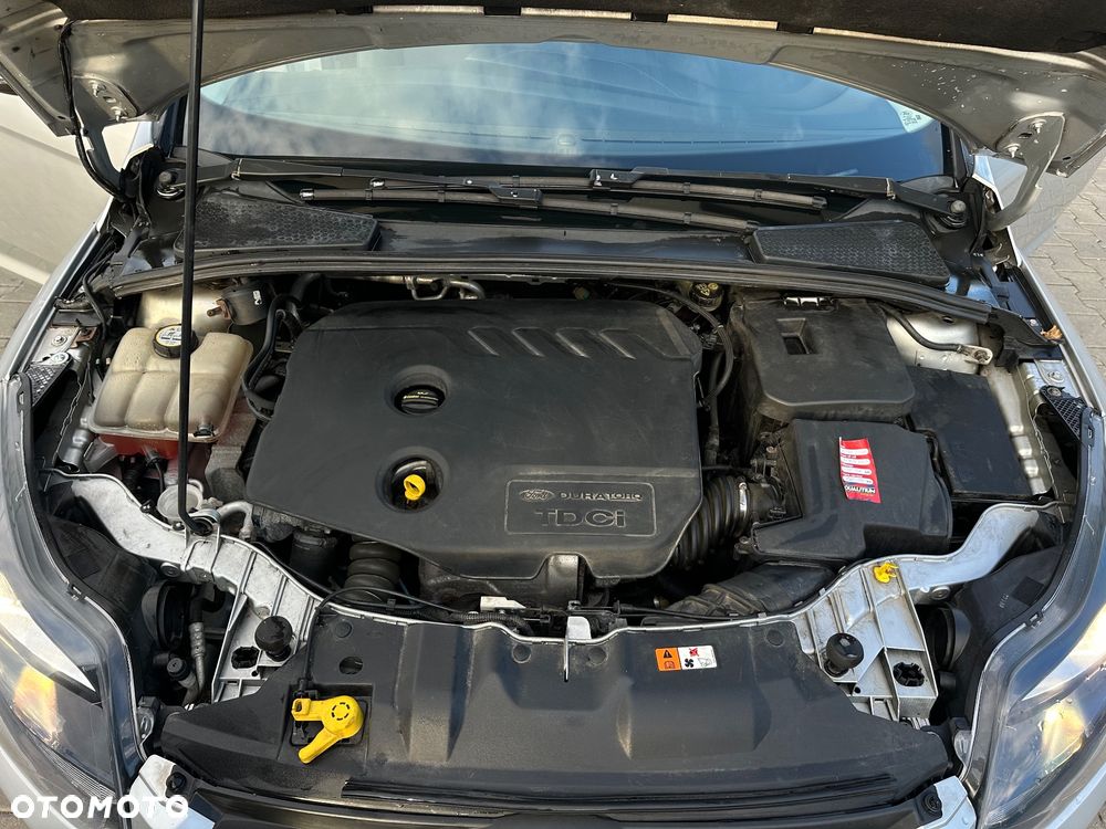 Ford Focus - 30