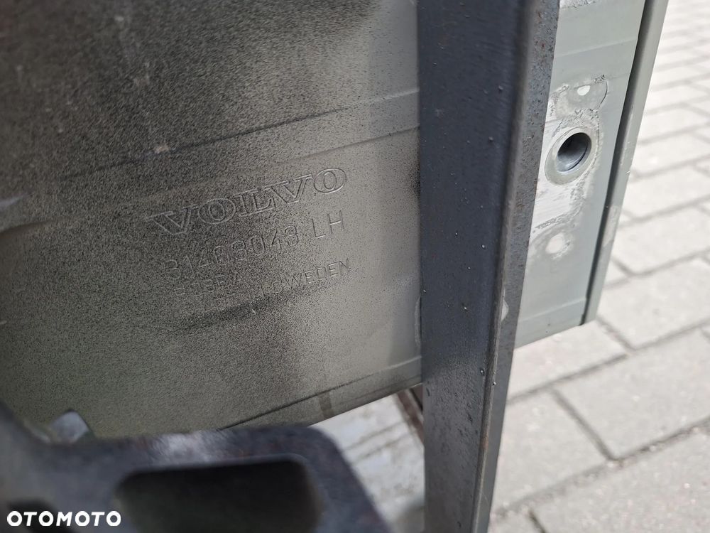 pas przod przedni belka wzmocnienie chlodnice volvo s60 III v60 II - 3
