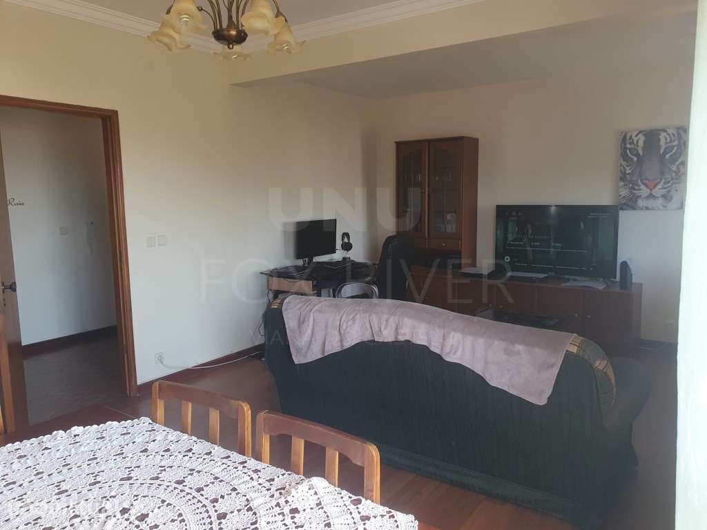 Apartamento T3 para arrendamento com excelentes áreas e vista privi... - Grande imagem: 3/11