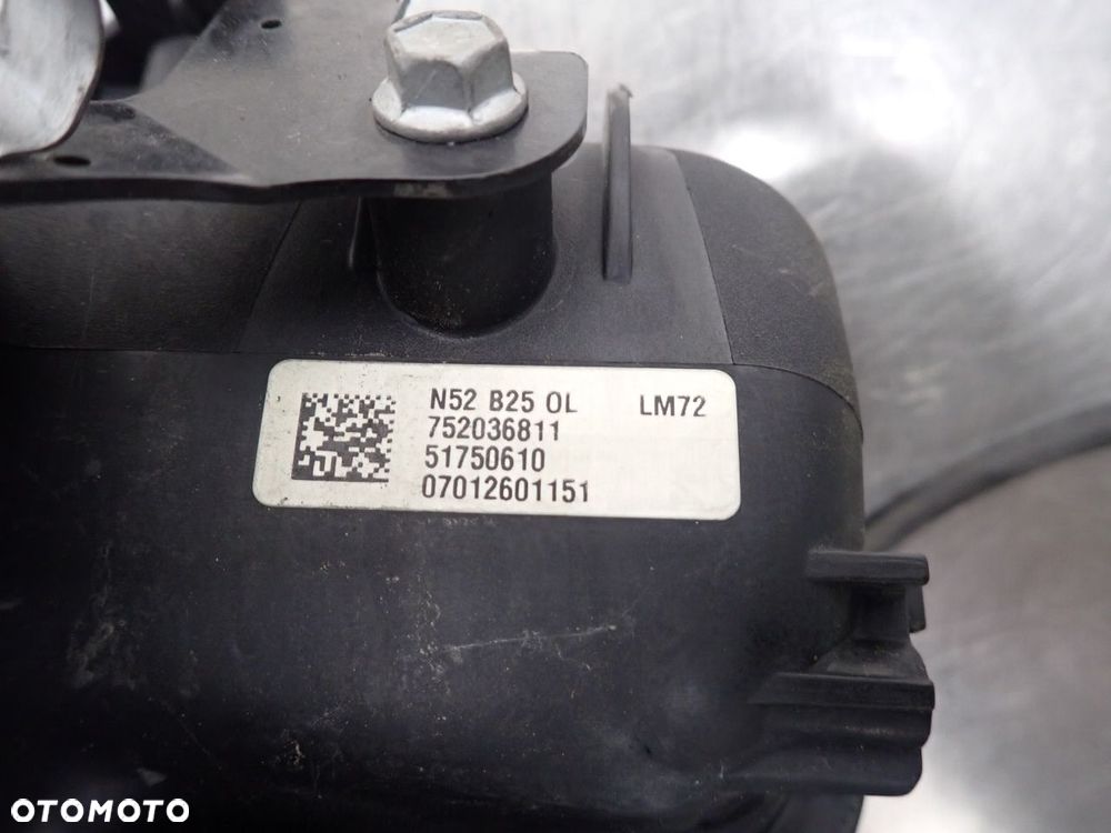 KOLEKTOR SSĄCY BMW E91  7516946 517506100 - 5