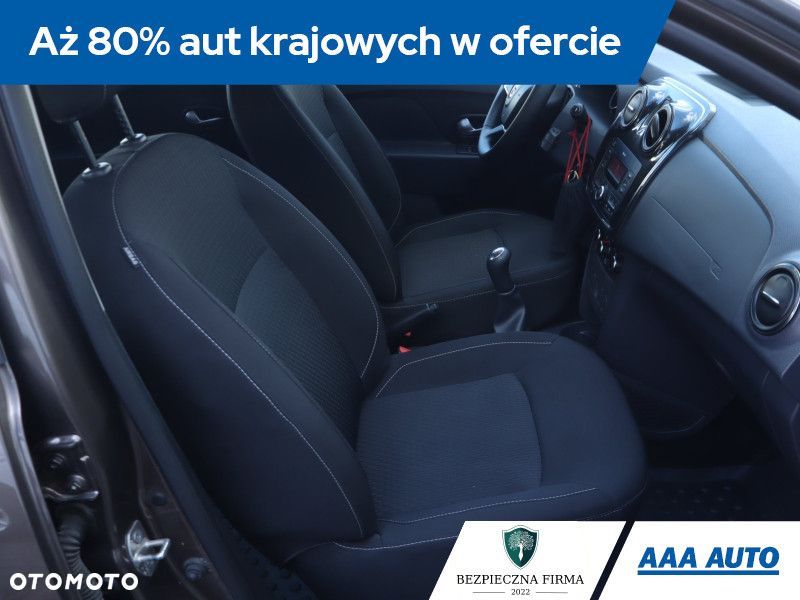 Dacia Sandero - 10