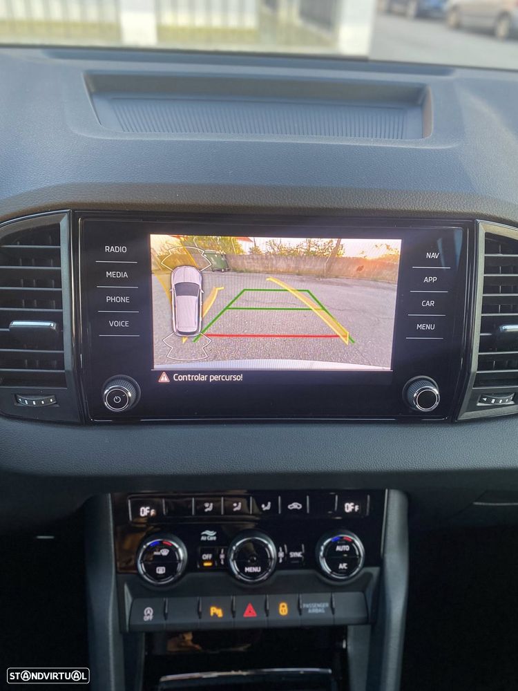 Skoda Karoq 1.0 TSI Sportline - 7