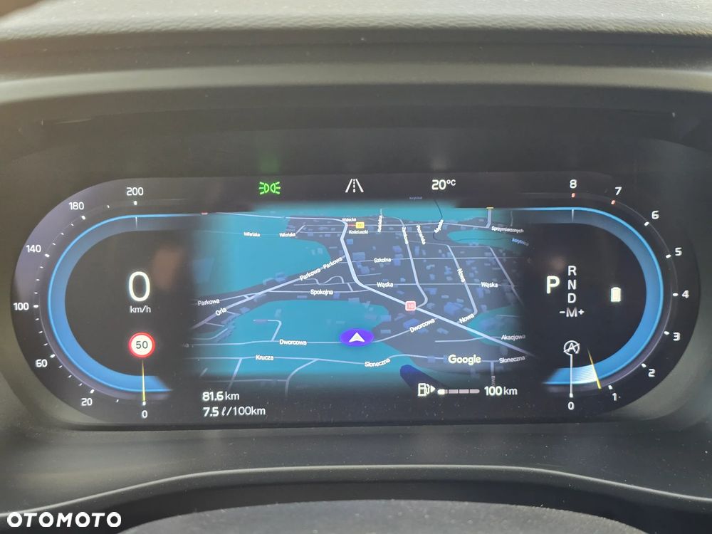 Volvo XC 40 B3 Plus Dark - 13
