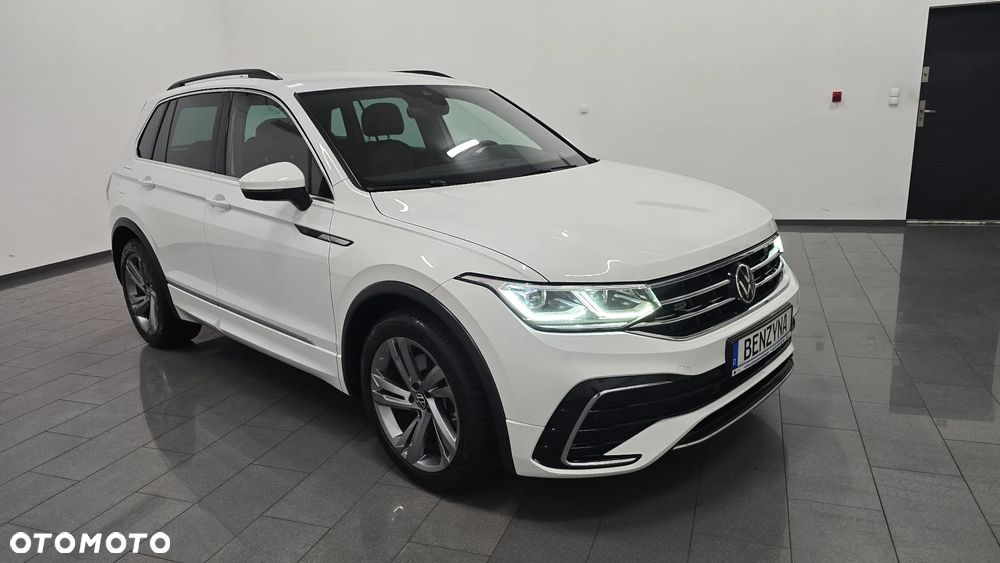 Volkswagen Tiguan - 2