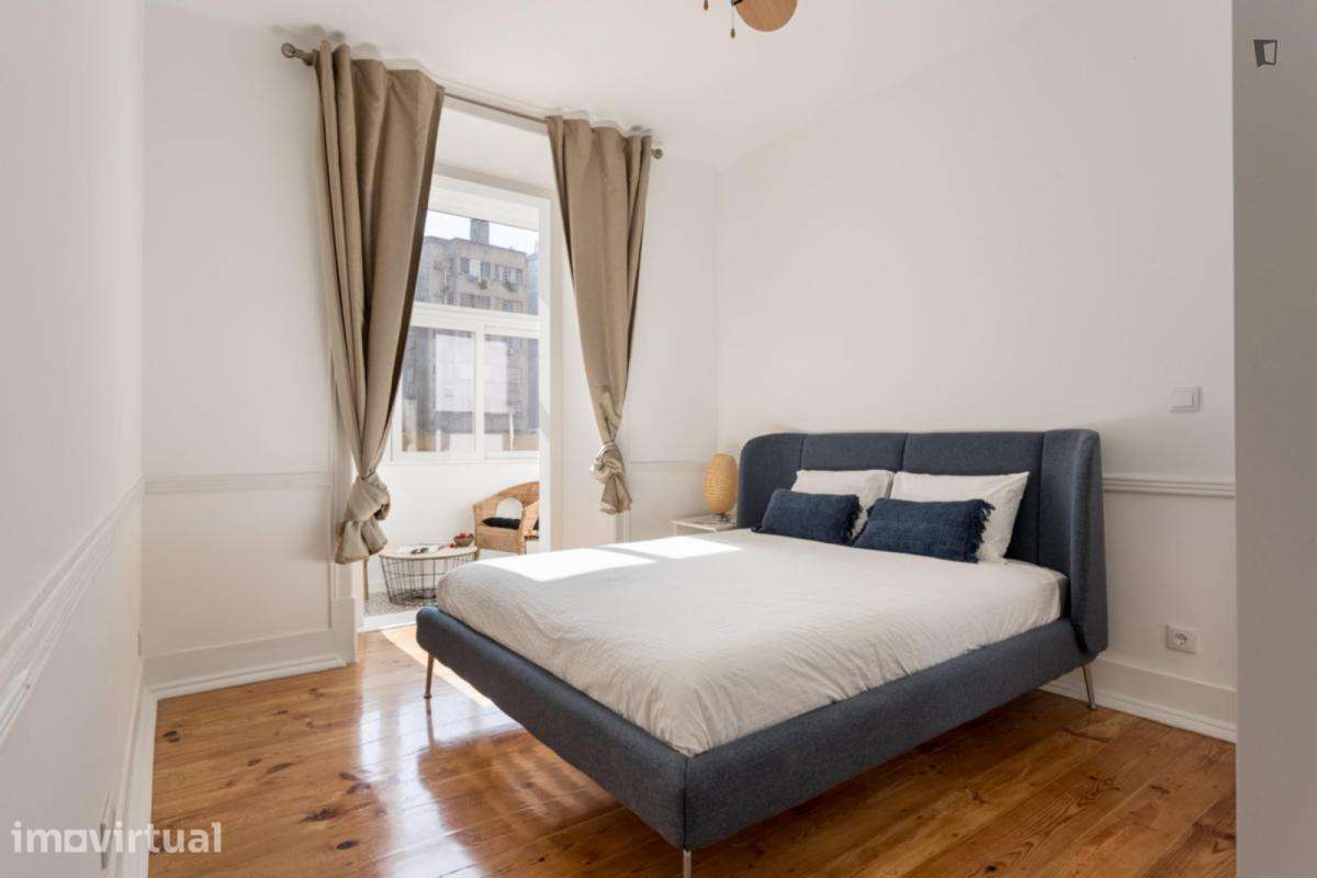 Apartamento com 3 quartos - localizado em Arroios Lisbon - Grande imagem: 5/12