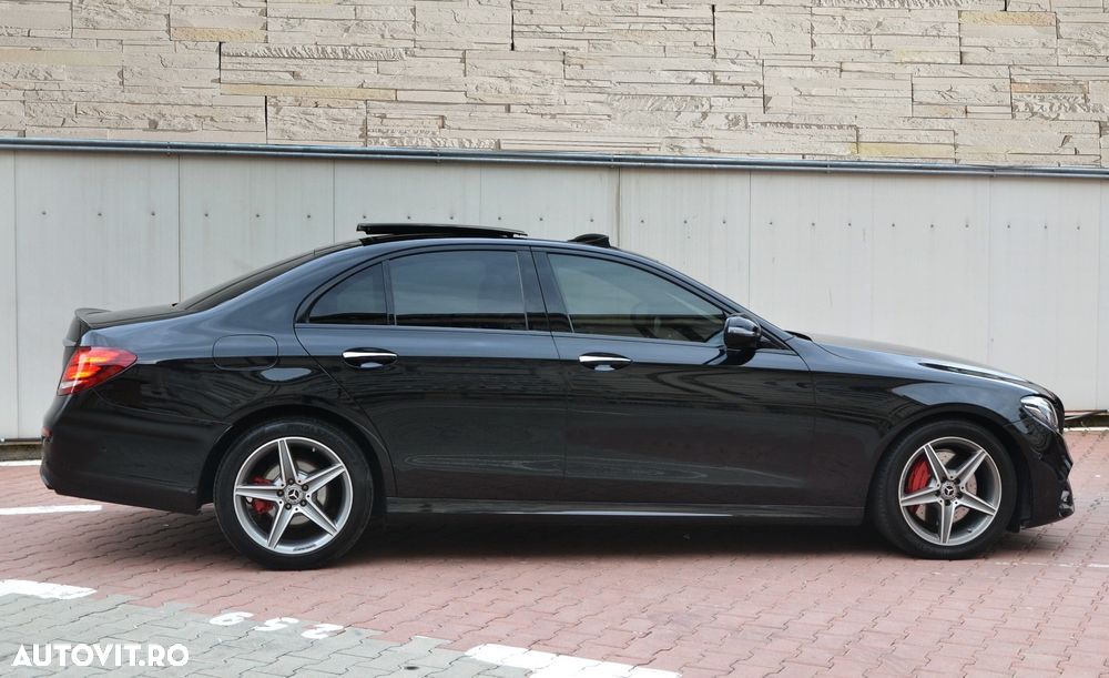 Mercedes-Benz E 220 d 9G-TRONIC AMG Line - 12