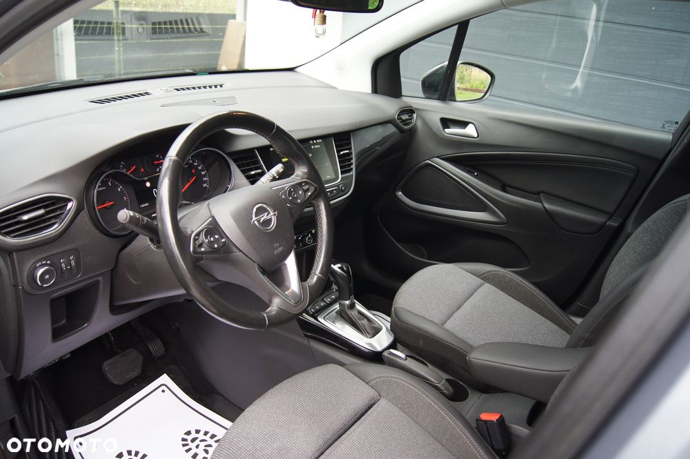 Opel Crossland 1.2 T GS Line - 8