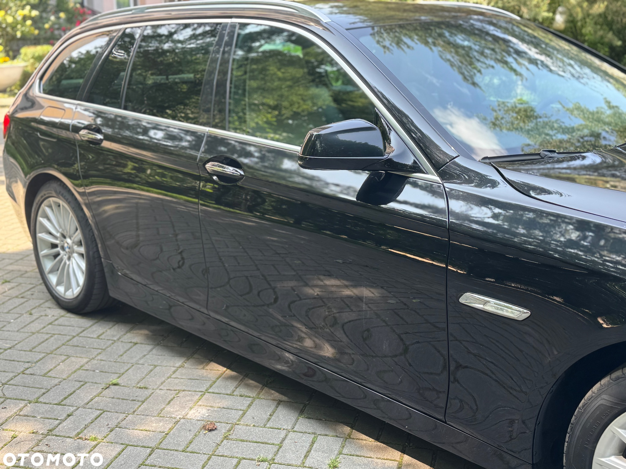 BMW Seria 5 520d Touring - 5