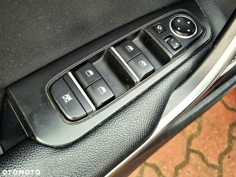 Kia Ceed - 13
