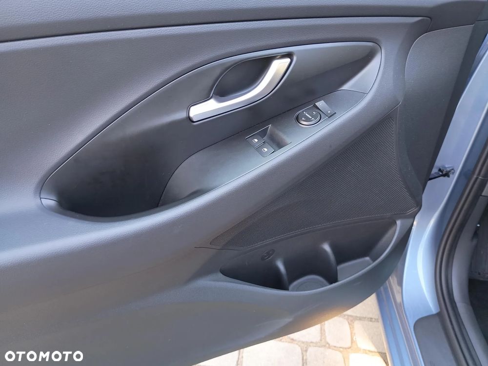 Hyundai i30 - 11