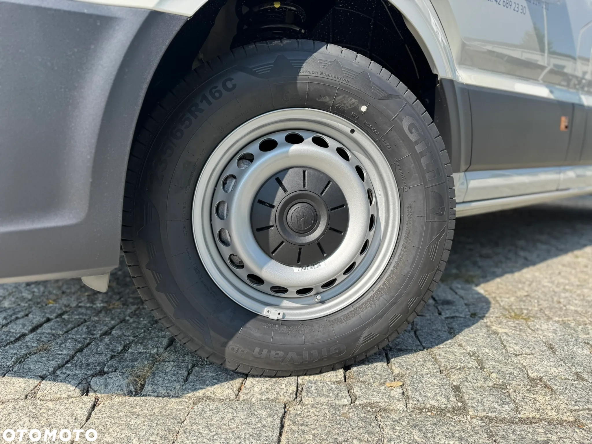 Volkswagen Crafter Furgon - 11