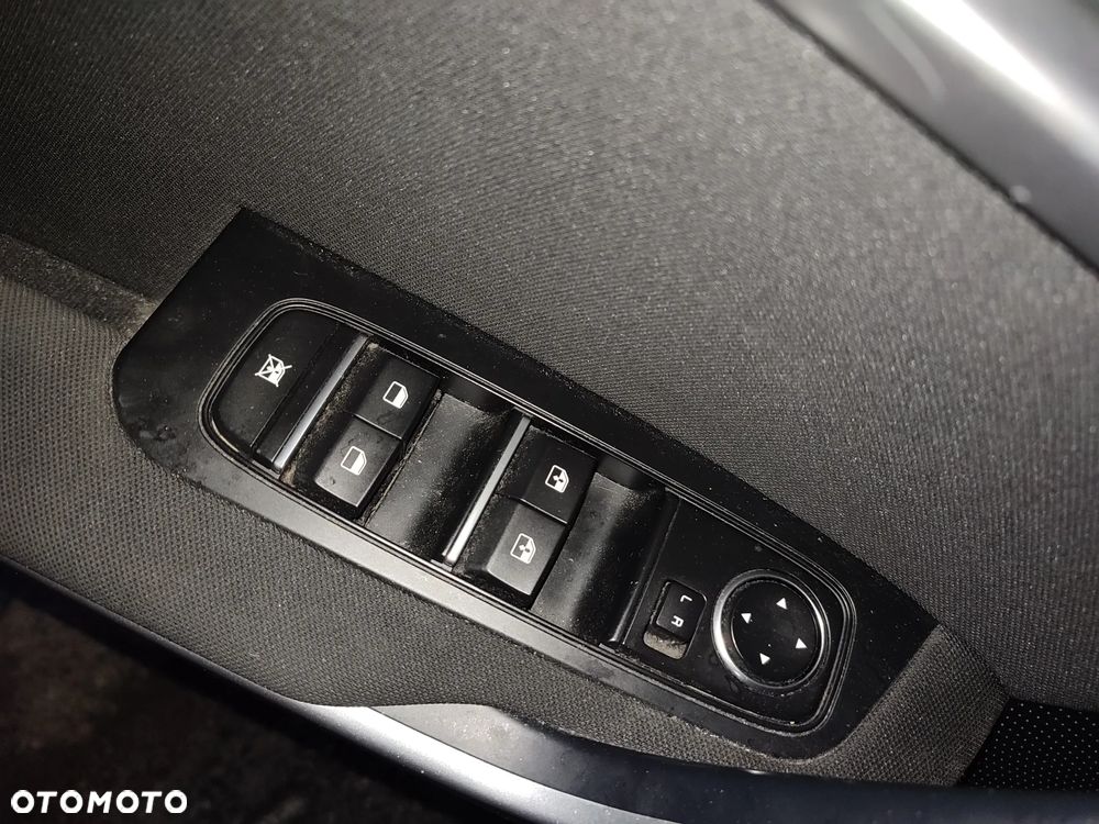 Kia Ceed 1.4 L Business Line - 12