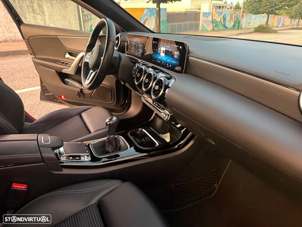 Mercedes-Benz A 180 d Style Plus - 13