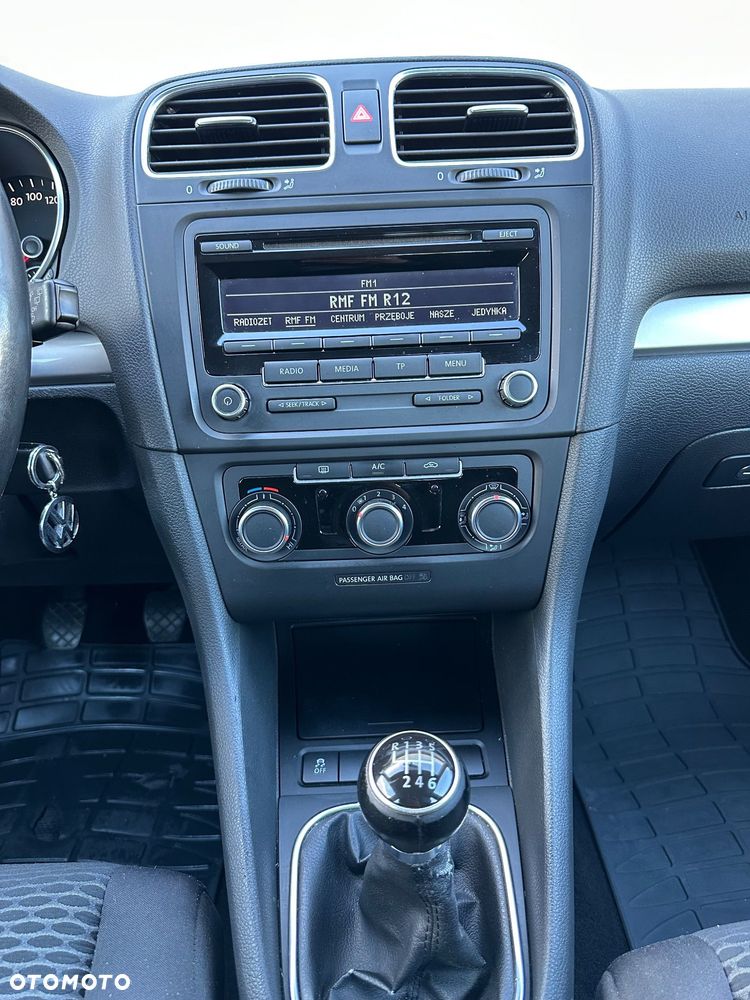 Volkswagen Golf 1.2 TSI BlueMot Trendline - 18