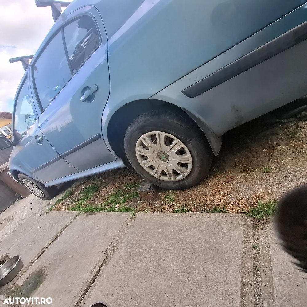 Skoda Octavia 1.4 - 9