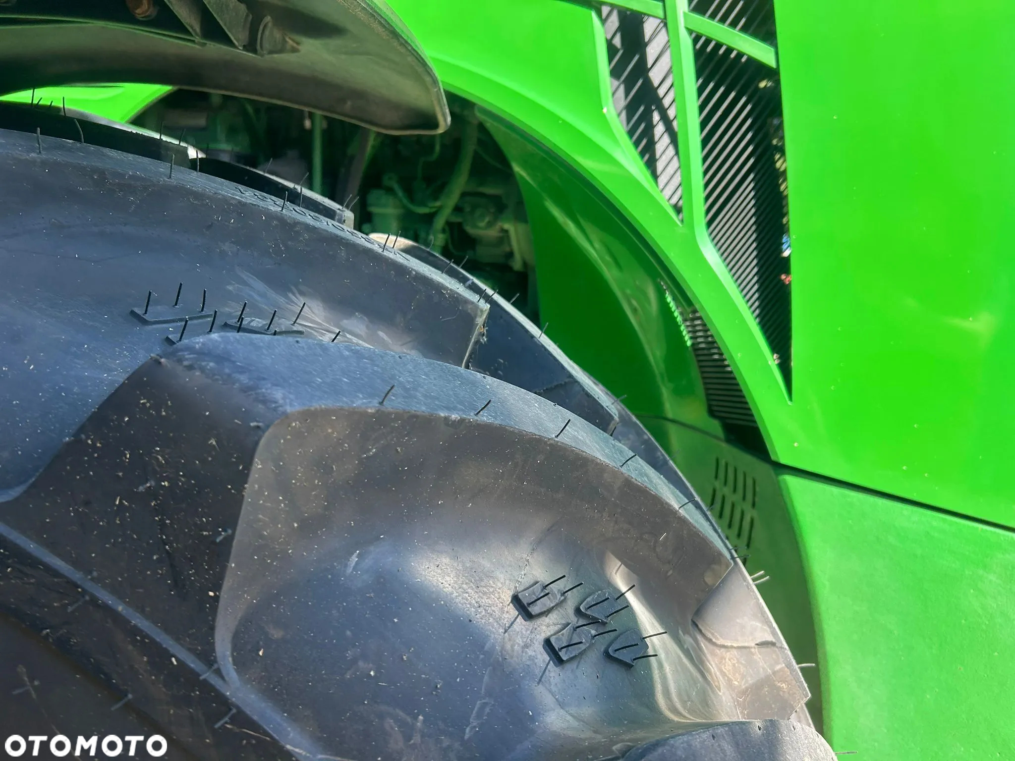 John Deere 8370R - 19