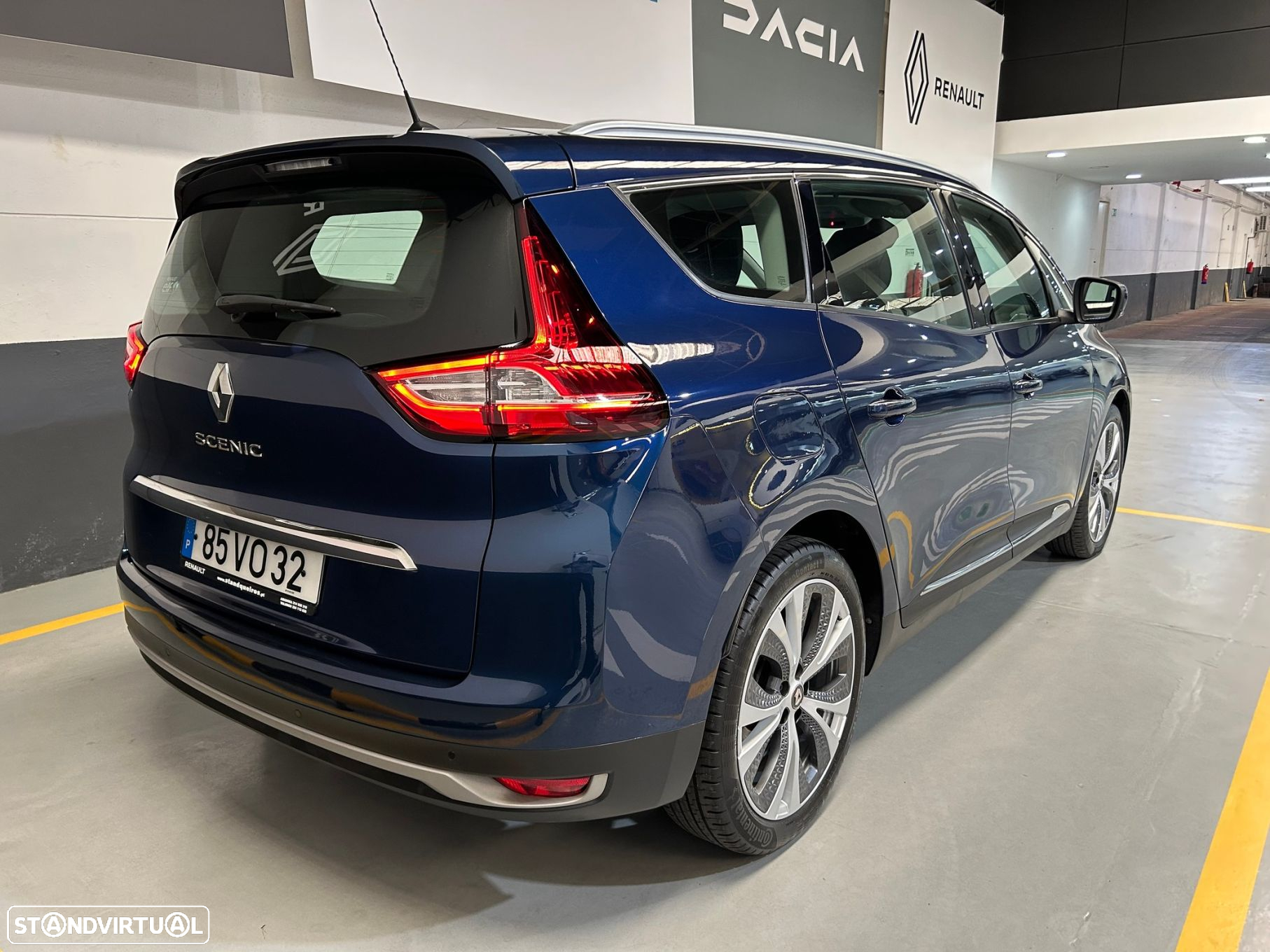Renault Grand Scénic 1.6 dCi Intens SS - 9