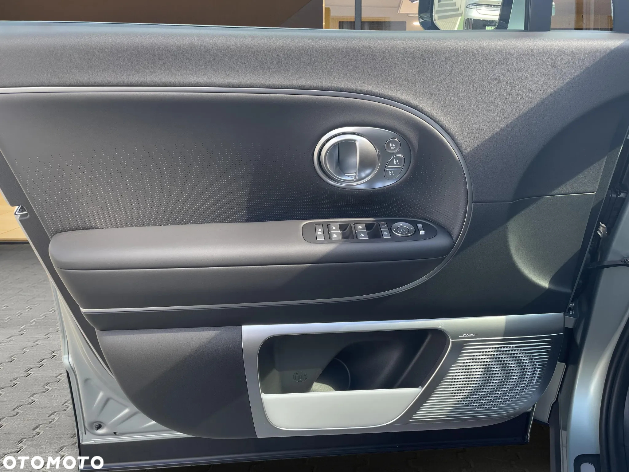 Hyundai IONIQ 9 - 11