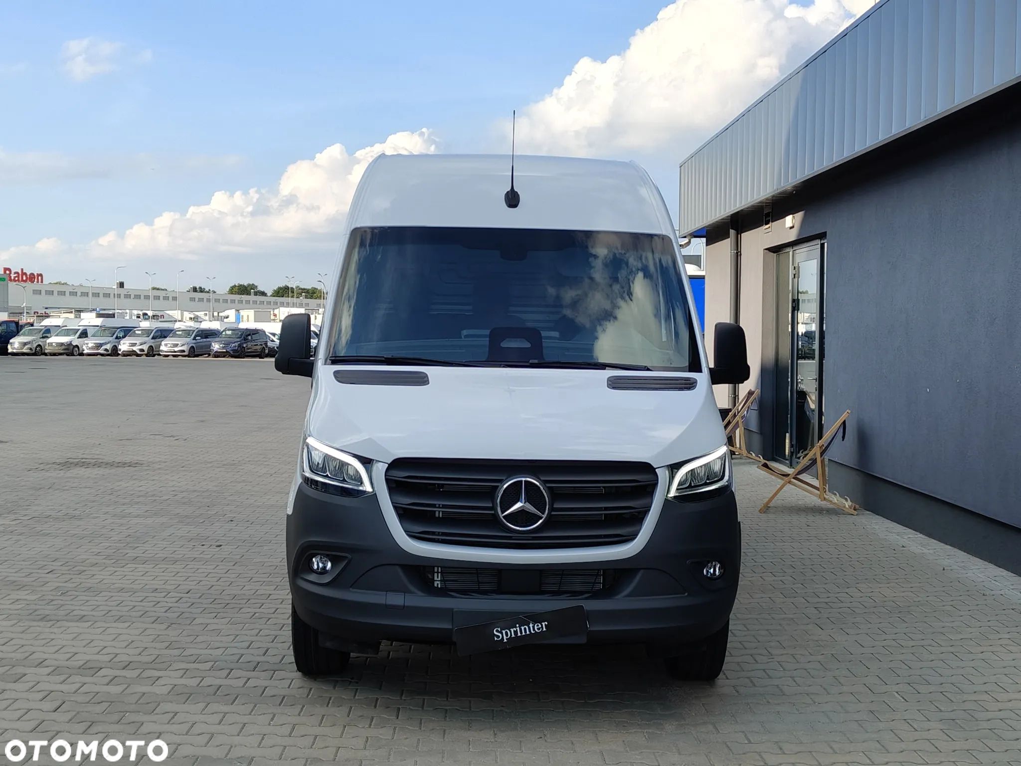 Mercedes-Benz Sprinter - 7